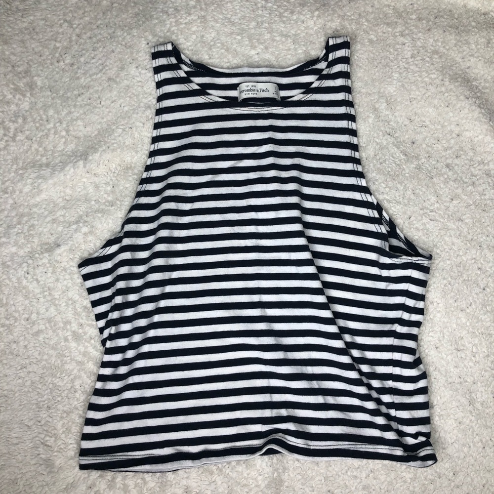 White and black striped cropped tank